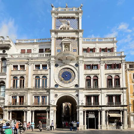Lejlighedshotel San Marco Luxury - Canaletto 3*
